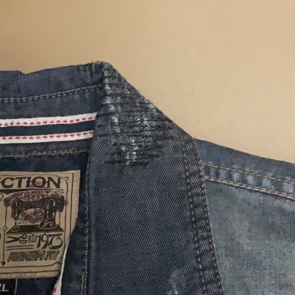 Used - Picture 4 of 7